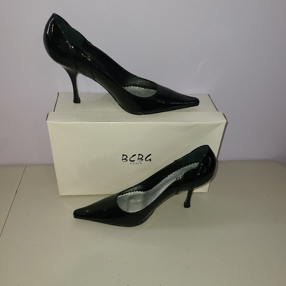 BCBG PARIS HEELS